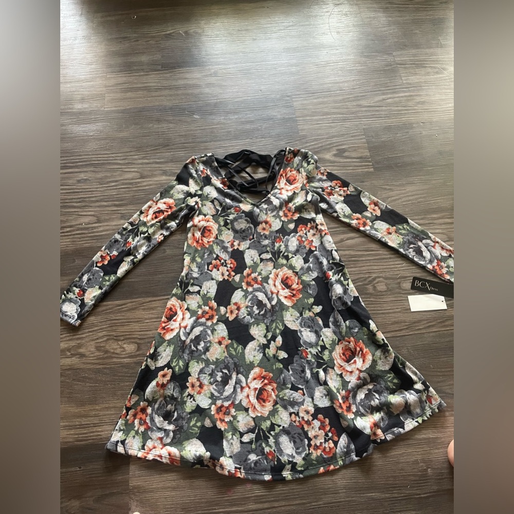 BCX Black Floral Crisscross-Back Casual Dress with Orange & Gray Blooms